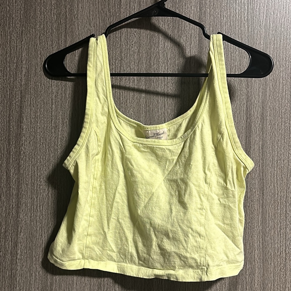 Universal Threads crop tank